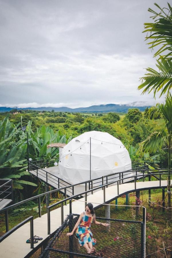 Hotel นรดีฮิวล์ รีสอร์ต เขาแผงม้า วังน้ำเขียว Ban Sap Bon  Exteriér fotografie